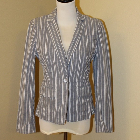 Banana Republic Slim cut One Button Blazer - Picture 2 of 11